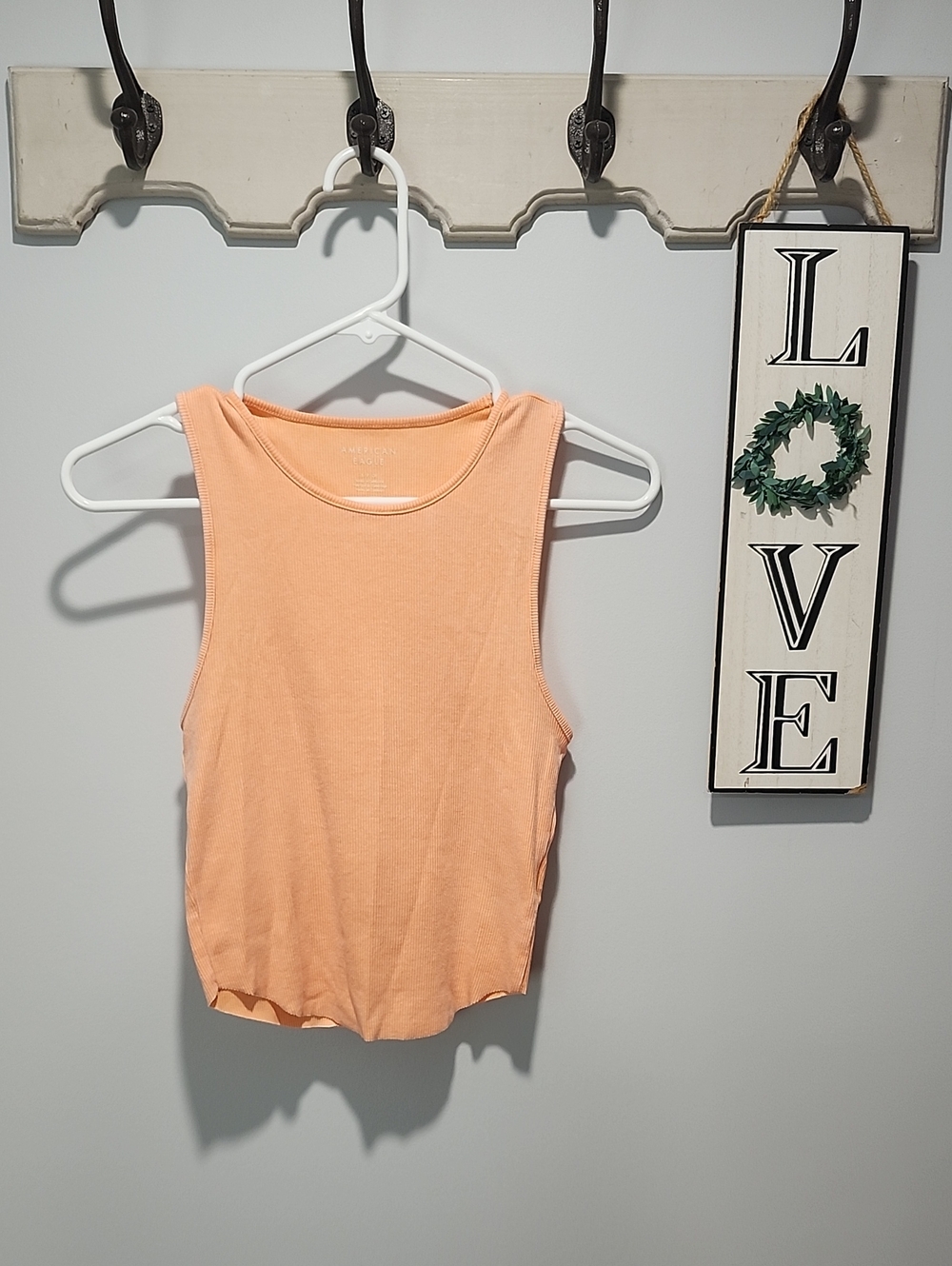 American Eagle Outfitters Coral Ribbed Crop Tank Small